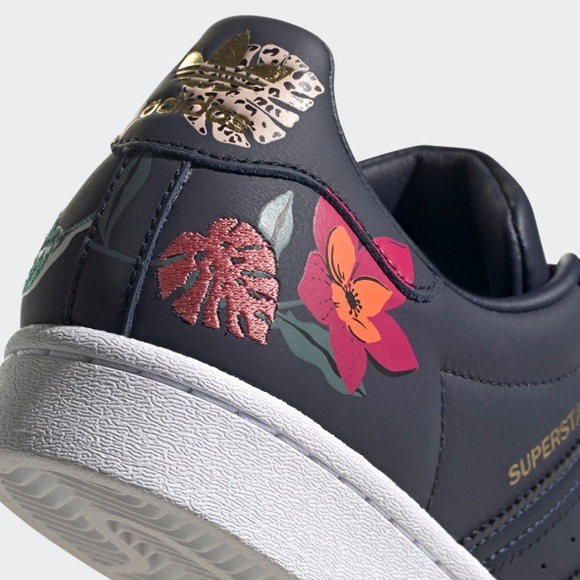 adidas x HER Studio Superstar - Picture 5 of 10